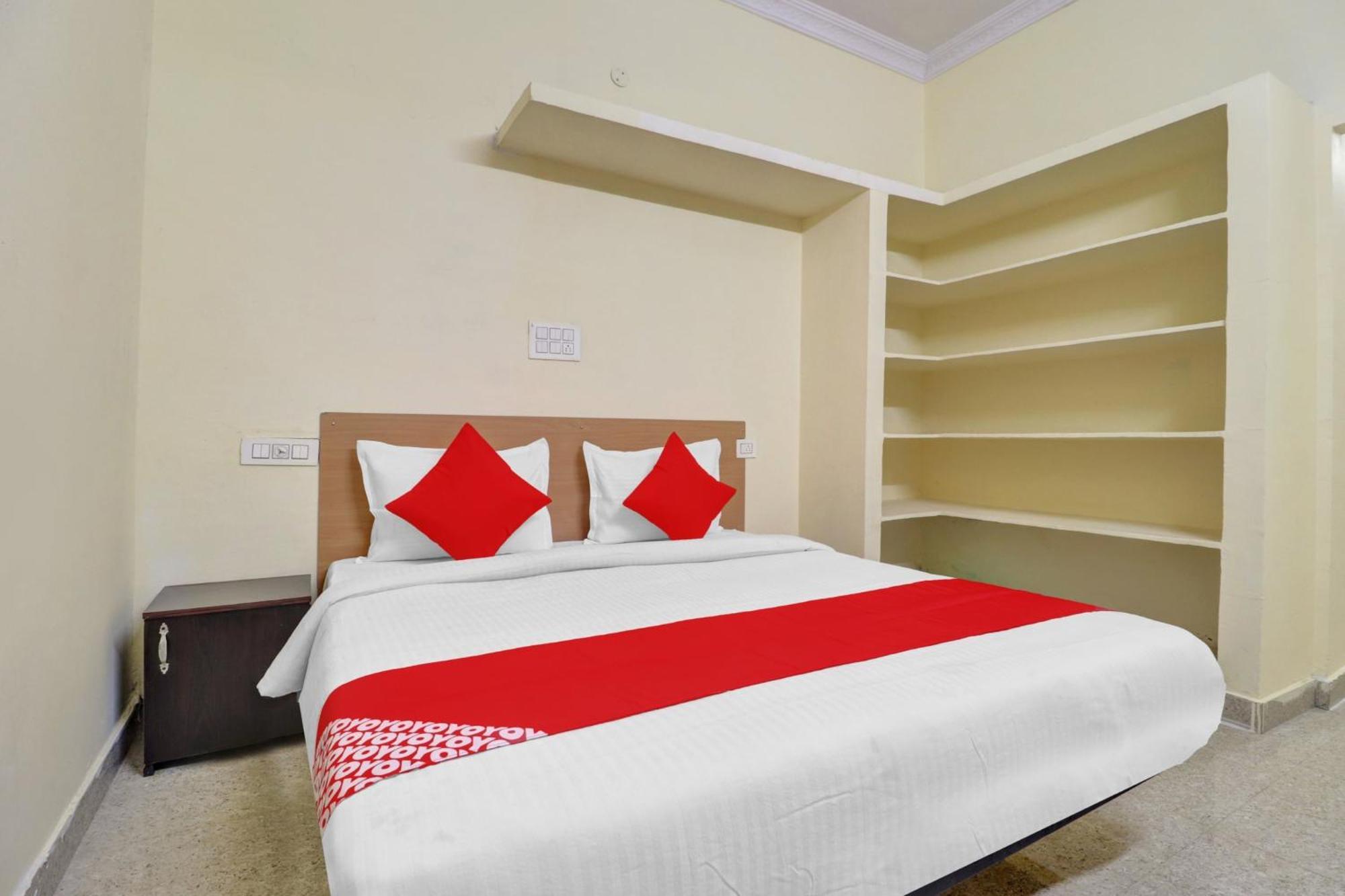 Super Hotel O Rbs Square Langer Houz Haidar Sahibguda Exterior photo